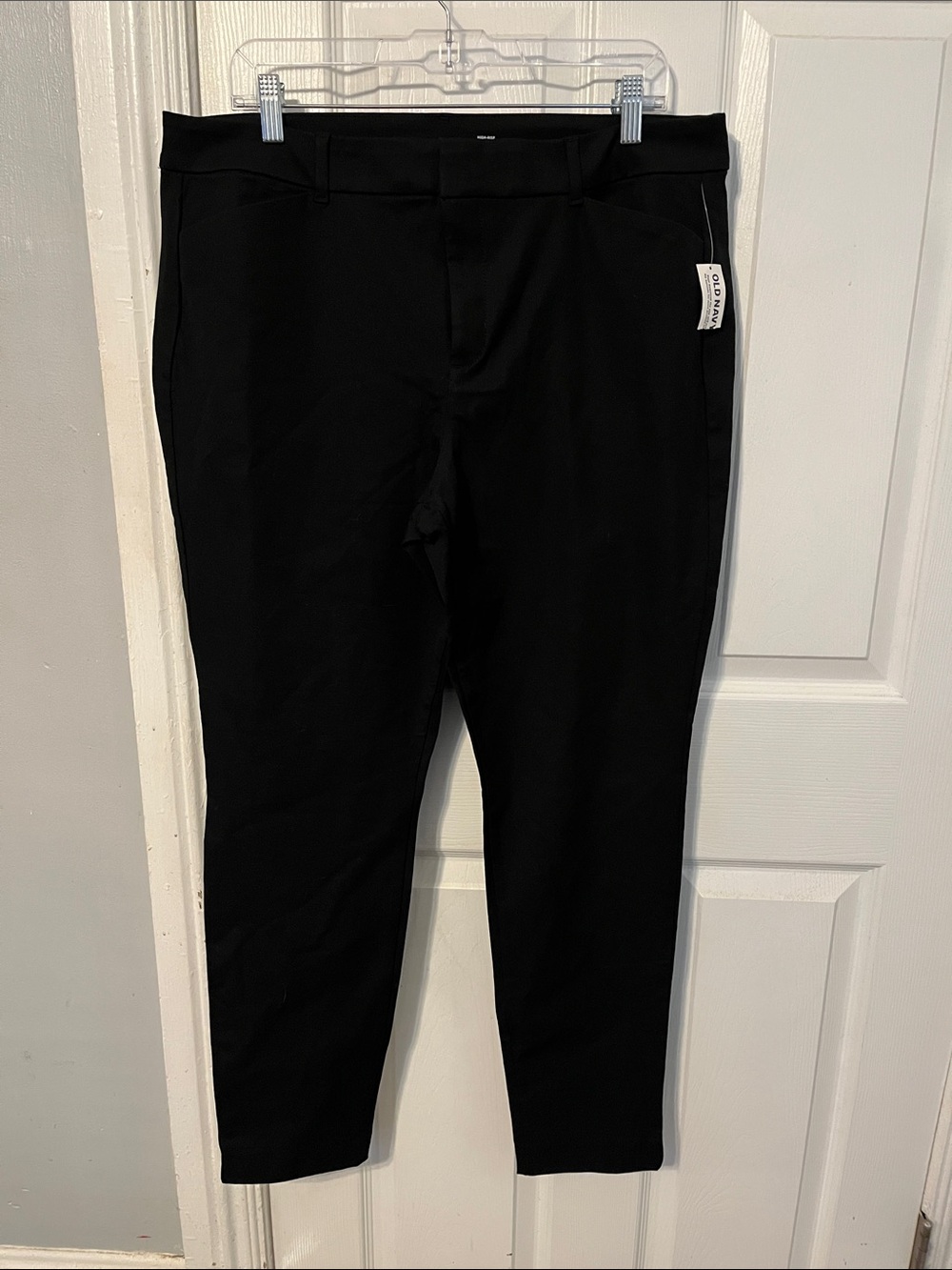 NWT Old Navy Pixie Skinny High Rise Pants with Secret Smooth Pockets